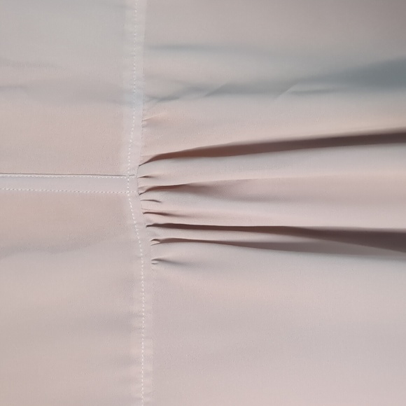 Costa Blanca* short sleeve chiffon crop top type blouse. - Picture 4 of 10